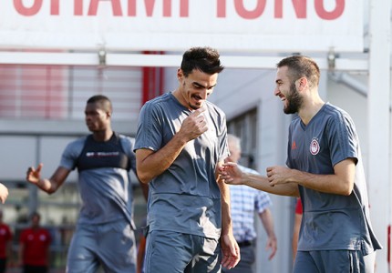 Ο αγιασμός του Θρύλου (photos)