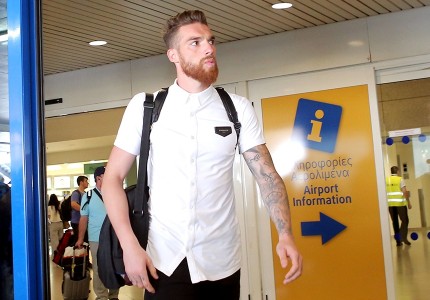 Έφτασε ο Ζοσέ Σα (photos)