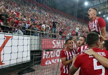 Θρύλε μπορείς – μπορείς να προκριθείς. Θρύλε γερά- γερά πρωτάθλημα ξανά...