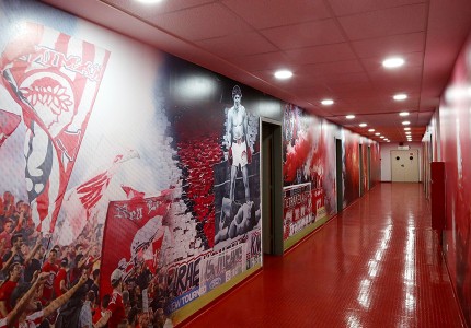 Εντυπωσιακά τα ανακαινισμένα αποδυτήρια (photos)