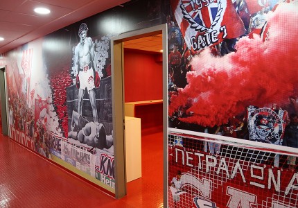 Εντυπωσιακά τα ανακαινισμένα αποδυτήρια (photos)