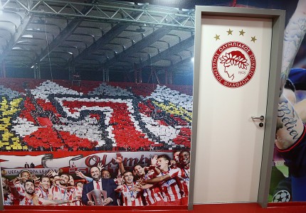 Εντυπωσιακά τα ανακαινισμένα αποδυτήρια (photos)