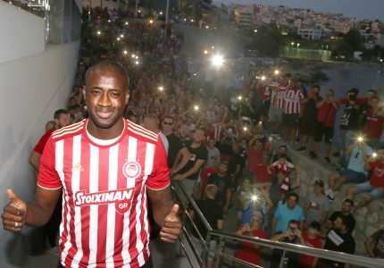 Η... τρέλα του κόσμου για Τουρέ (photos)