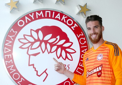 Οι πρώτες εικόνες του Σα με τη φανέλα του Θρύλου