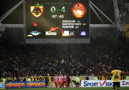 Στα τέσσερα (σταμάτησε και με) την ΑΕΚ! (photos, video)