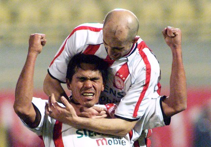 «Ερυθρόλευκο» γλέντι στη Νέα Φιλαδέλφεια (photos, video)