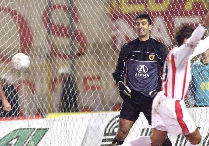 «Ερυθρόλευκο» γλέντι στη Νέα Φιλαδέλφεια (photos, video)