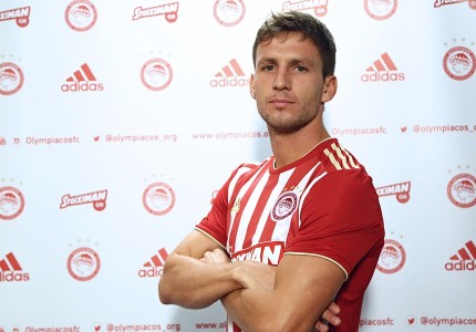 Ο Φράνκο στα «ερυθρόλευκα»! (Photos)