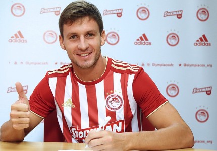 Ο Φράνκο στα «ερυθρόλευκα»! (Photos)