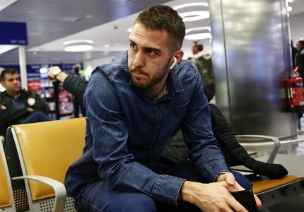 Η αναχώρηση του Ολυμπιακού... (photos)