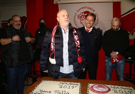 «Συνεχίστε να αγαπάτε την ομάδα. Είμαστε μία οικογένεια»