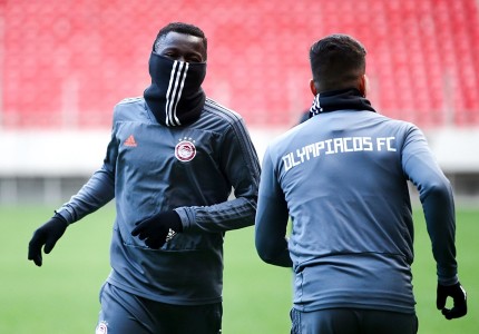 Με αρκετό κρύο η προπόνηση (photos)