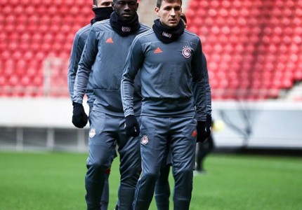 «Πάτησε» στο Ναό ο Σολδάνο! (Photos)