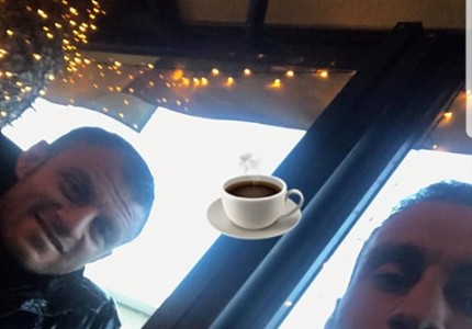 «Ερυθρόλευκος» καφές από τα... παλιά! (Photo)