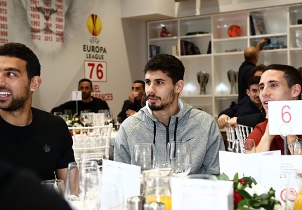Χαμόγελα και σε οικογενειακό κλίμα (photos)