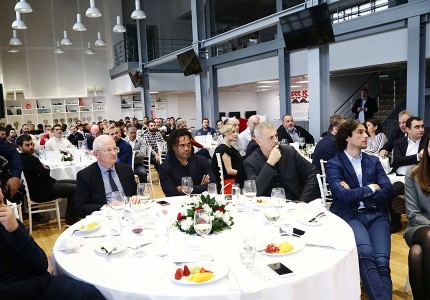 Χαμόγελα και σε οικογενειακό κλίμα (photos)