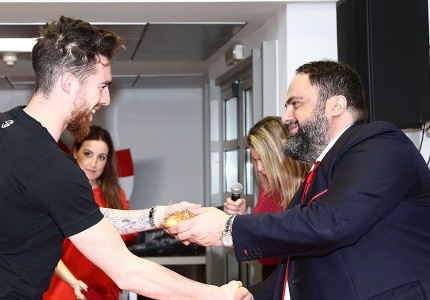 Χαμόγελα και σε οικογενειακό κλίμα (photos)