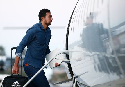 Έφυγε για Θεσσαλονίκη ο Θρύλος (photos)