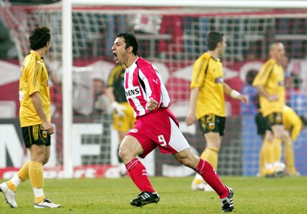 Καλώς τα παιδιά τα δικά μας... (photos, video)