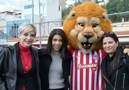 «Ερυθρόλευκες» βραβεύσεις στη Σχολή Περάματος (photos)