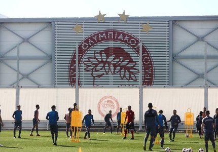Σκληρή δουλειά ενόψει Άρη (photos)