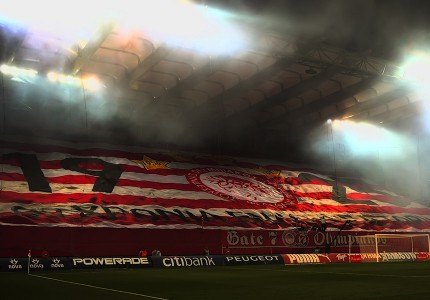 Διπλό πάρτι γενεθλίων με τους πελάτες! (photos, videos)