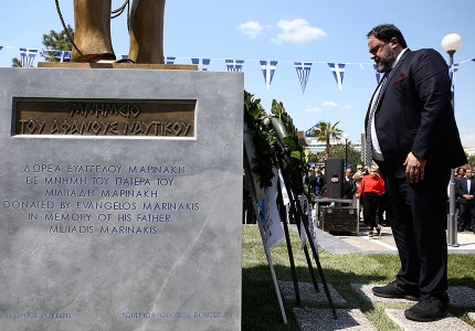 Δωρεά του Β. Μαρινάκη το μνημείο του αφανούς Ναυτικού (photos)