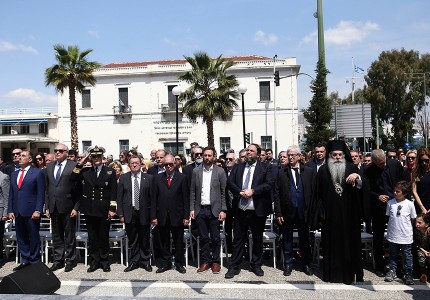 Δωρεά του Β. Μαρινάκη το μνημείο του αφανούς Ναυτικού (photos)