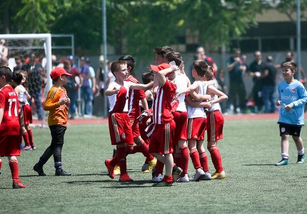 Με Μαρινάκη η τελική φάση των Σχολών (photos, video)