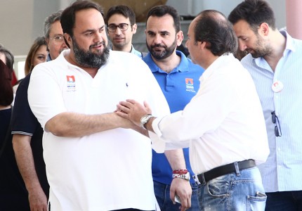 Άσκησε το εκλογικό του δικαίωμα ο Β. Μαρινάκης