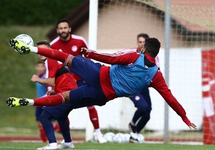 Το «αεροπλανικό» του Σουντανί! (Photos)