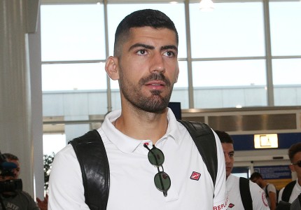 Αναχώρησε για Τουρκία η αποστολή του Ολυμπιακού (photos)
