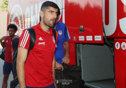 Στη Λάρισα ο Θρύλος (photos)