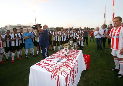 Συγκίνηση και όμορφες στιγμές στο θρυλικό φιλικό! (photos)