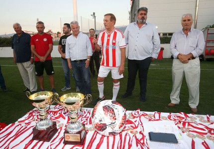 Συγκίνηση και όμορφες στιγμές στο θρυλικό φιλικό! (photos)