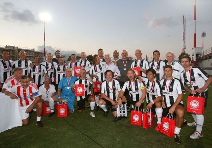 Συγκίνηση και όμορφες στιγμές στο θρυλικό φιλικό! (photos)