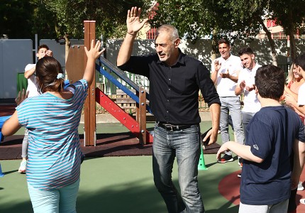 Μοίρασαν χαμόγελα (photos)