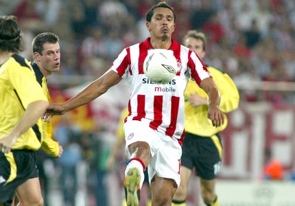 Στον Πειραιά γονατίζουν ομαδάρες! (photos, video)