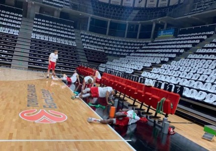 Η προπόνηση στη Γαλλία (photos)