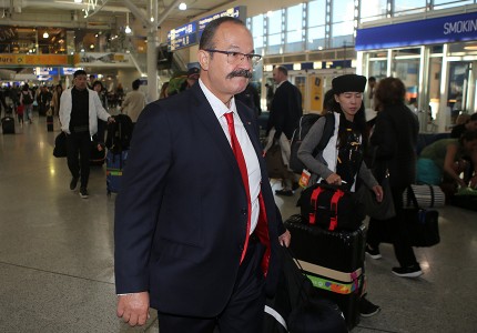 Εικόνες από την «ερυθρόλευκη» αναχώρηση
