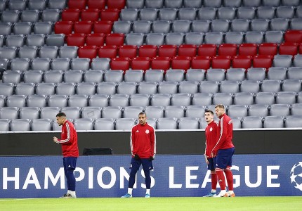 Η προπόνηση του Θρύλου (photos)