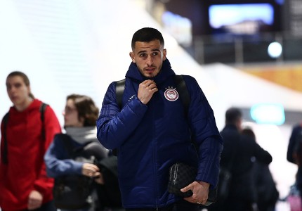 Εικόνες από την «ερυθρόλευκη» αναχώρηση