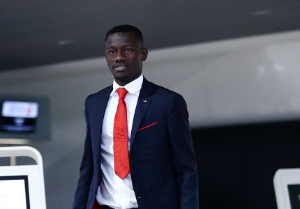 Εικόνες από την «ερυθρόλευκη» αναχώρηση