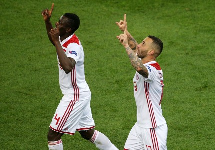 Έγραψε ιστορία, τρέλανε ολόκληρο τον κόσμο (photos, video)