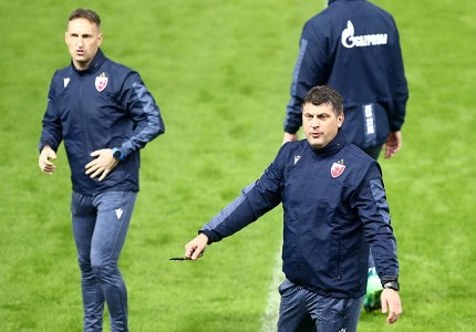 Οι Σέρβοι στο Καραϊσκάκη (photos)