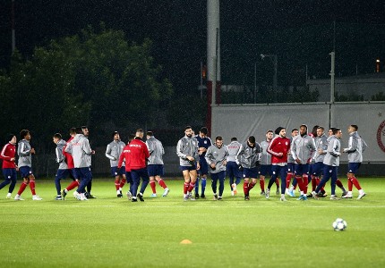 Η προπόνηση του Θρύλου στο Ρέντη (photos)