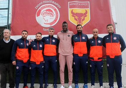 Η επίσκεψη του Σισέ (photos)