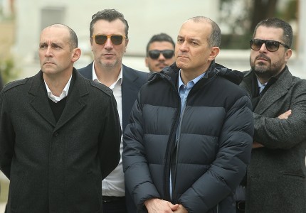 Ήταν όλοι εκεί στο τελευταίο «αντίο» (photos)