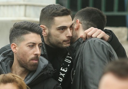 Ήταν όλοι εκεί στο τελευταίο «αντίο» (photos)