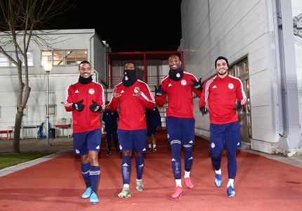 Η «ερυθρόλευκη» προπόνηση σε εικόνες